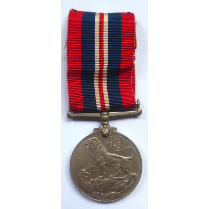British WW2 1939 -1945 War Medal - British Military Campaign Insignia