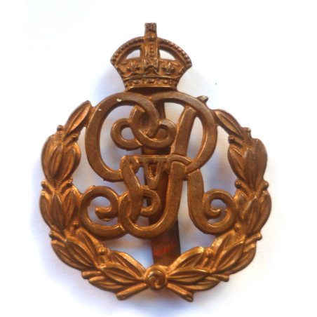 Military Provost Staff Corps GVR Cap Badge - British Military Insignia
