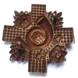 WW1 Highland Light Infantry All Brass Economy Cap/Glengarry Badge - British Military Insignia