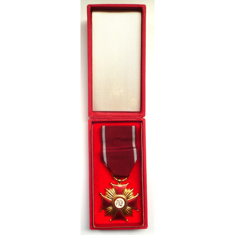 Polish Gold Grade Merit Cross in Box