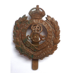 Royal Engineers ERVII Cap Badge - British Military Insignia
