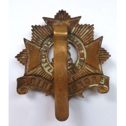 WW1 Bedfordshire Regiment All Brass Economy Cap Badge - British Army Insignia
