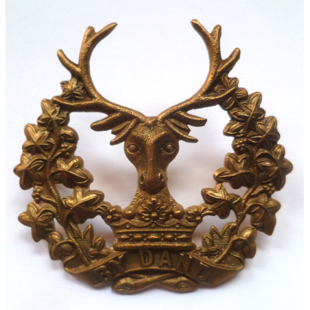 WW1 Gordon Highlanders Regiment All Brass Economy Cap Badge - British Army Insignia