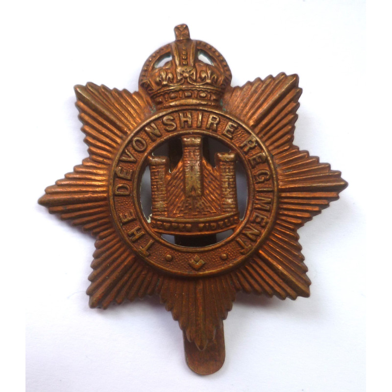 WW1 The Devonshire Regiment All Brass Economy Cap Badge - British Military Insignia