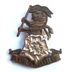 The Yorkshire Regiment Cap Badge - British Military Insignia