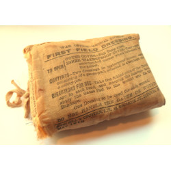 WW1 First Field Dressing May 1918  - British Military Insignia