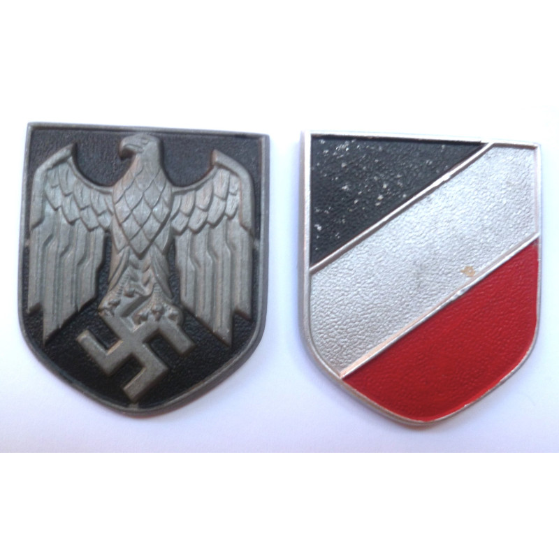 WW2 German Heer Tropical Pith Helmet Insignia- Third Reich Insignia