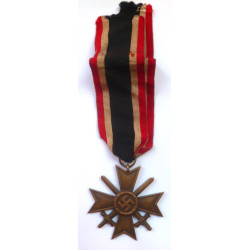 WW2 German War Merit Cross With Swords 2nd class - Third Reich Insignia