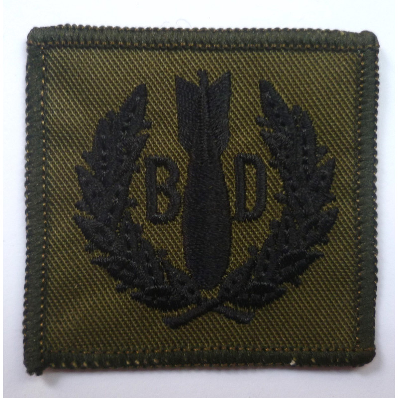 Royal Air Force Bomb Disposal Cloth Badge - British Military Insignia