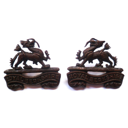 Pair of Royal Berkshire Regiment Officers Bronze Collar Dogs/Badges - British Military Insignia