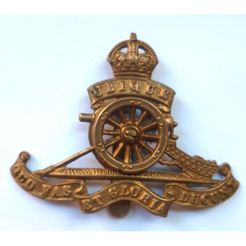 WW2 Royal Artillery Cap Badge - Rotating Wheel - British Military Insignia