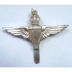 Parachute Regiment Staybrite Cap Badge - Queen's Crown - British Military Insignia
