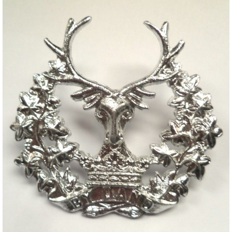Gordon Highlanders Staybrite Cap/Glengarry Badge - British Military Insignia