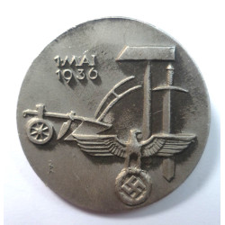 German 1st May 1936 Tinnie - Third Reich Insignia