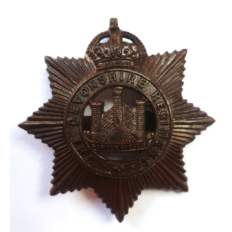 The Devonshire Regiment Officers Bronze Cap Badge - British Military Insignia