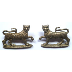 Pair WW1 Gordon Highlanders Collar Badges - British Military Insignia