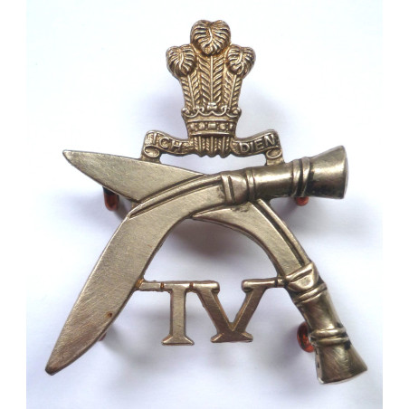 WW2 4th Gurkha Rifles Regiment Cap Badge - British Military Insignia