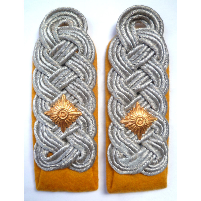 WW2 German Luftwaffe Flight Epaulettes  - Oberstleutnant - German Third Reich