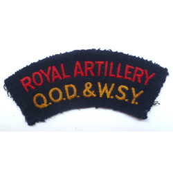 Royal Artillery / QOD & WSY Embroidered Cloth Shoulder Title - British Military Insignia
