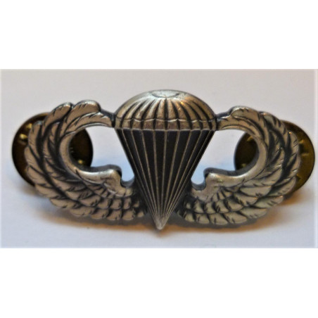 United States Paratrooper Wings insignia H-H