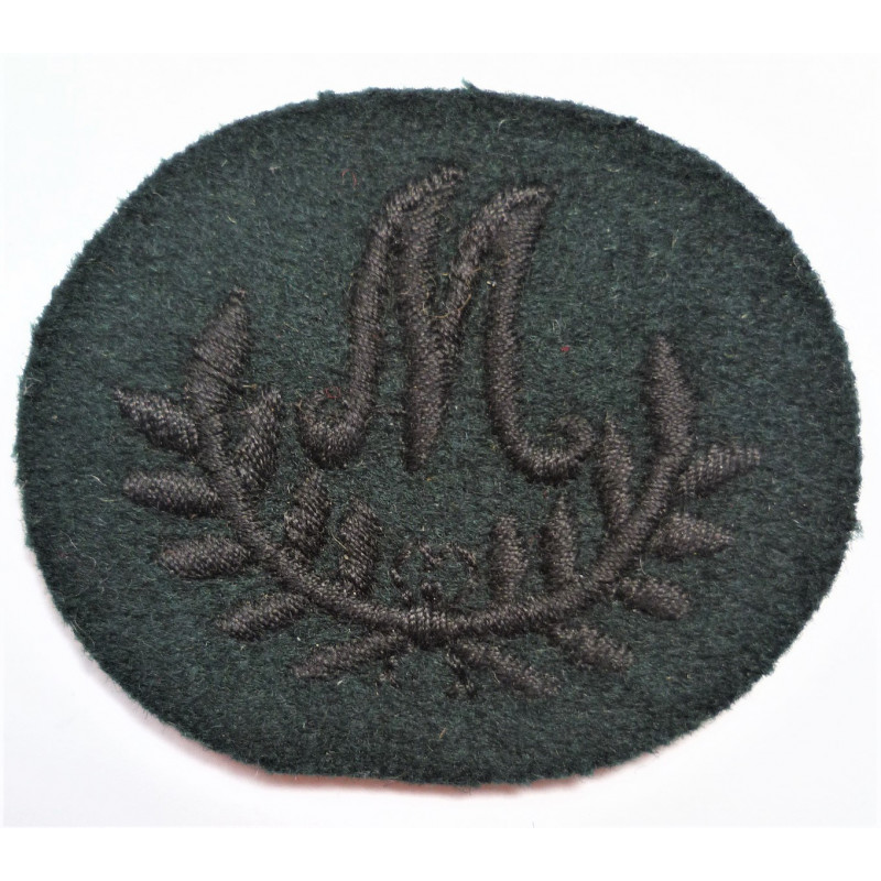 M (Mortarman) sleeve Trade badge Rifle Brigade