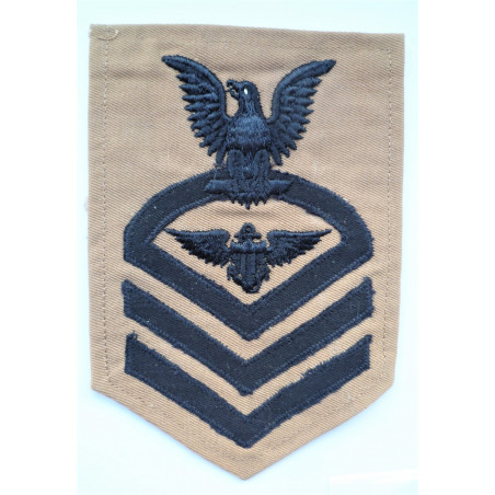 WWII United States Navy Naval Aviation Pilot Rating Badge 1943 Dark Beige