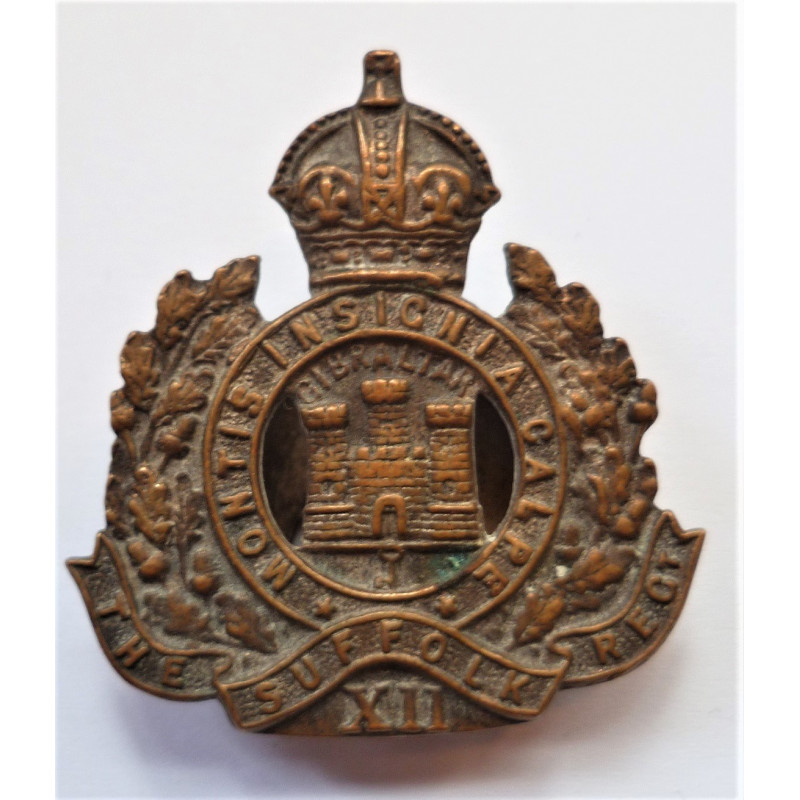 WW2 The Suffolk Regiment Lapel Badge British Second World War