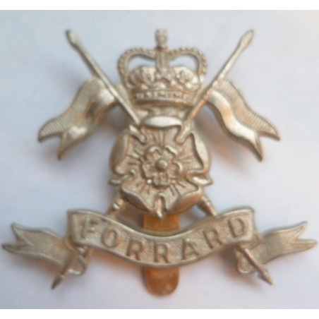 Queens Own Yorkshire Yeomanry Cap Badge