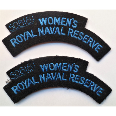 Pair Women's Royal Naval Reserve Cloth Shoulder Titles W.R.N.R